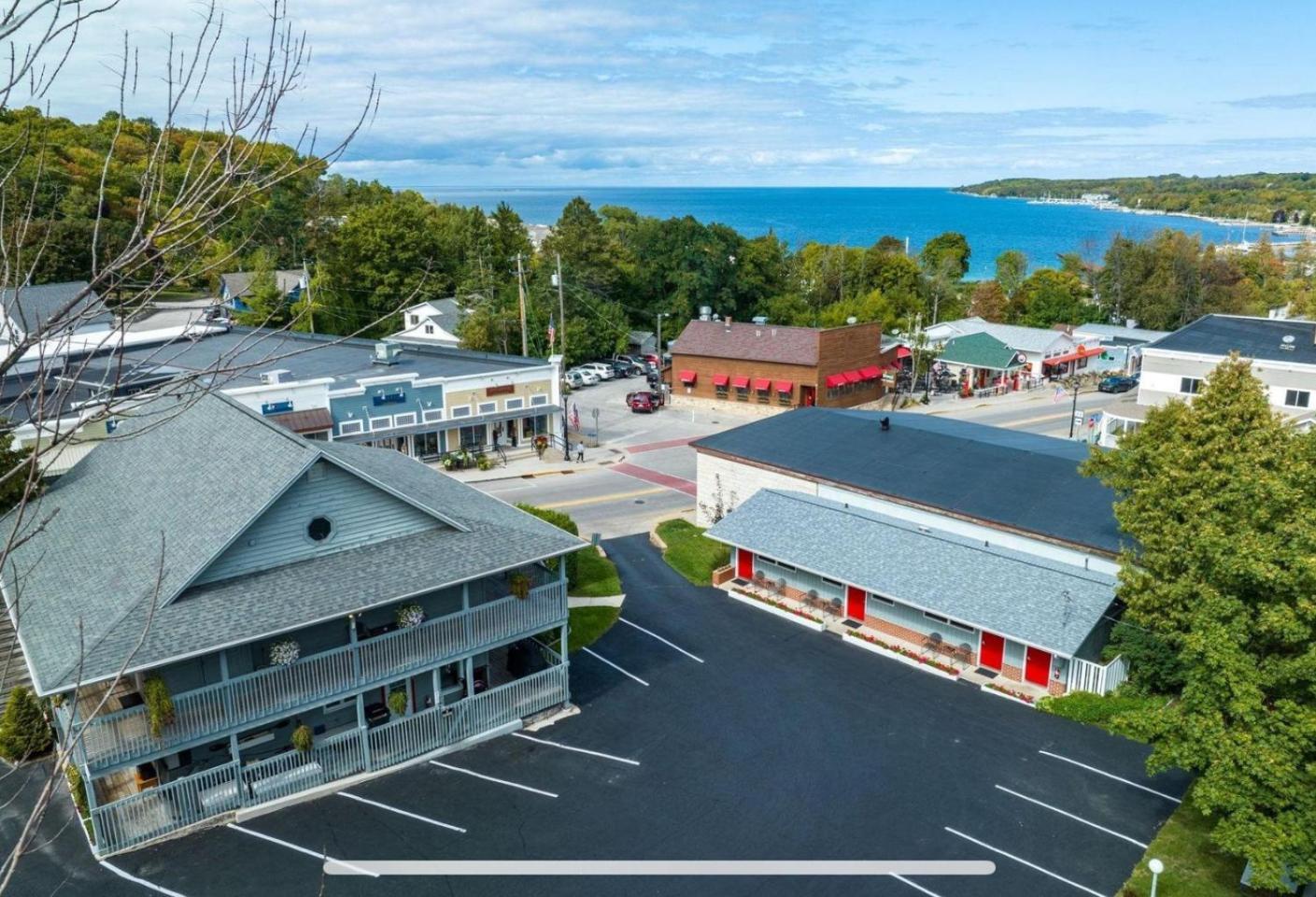 Downtown Inn Sister Bay Esterno foto