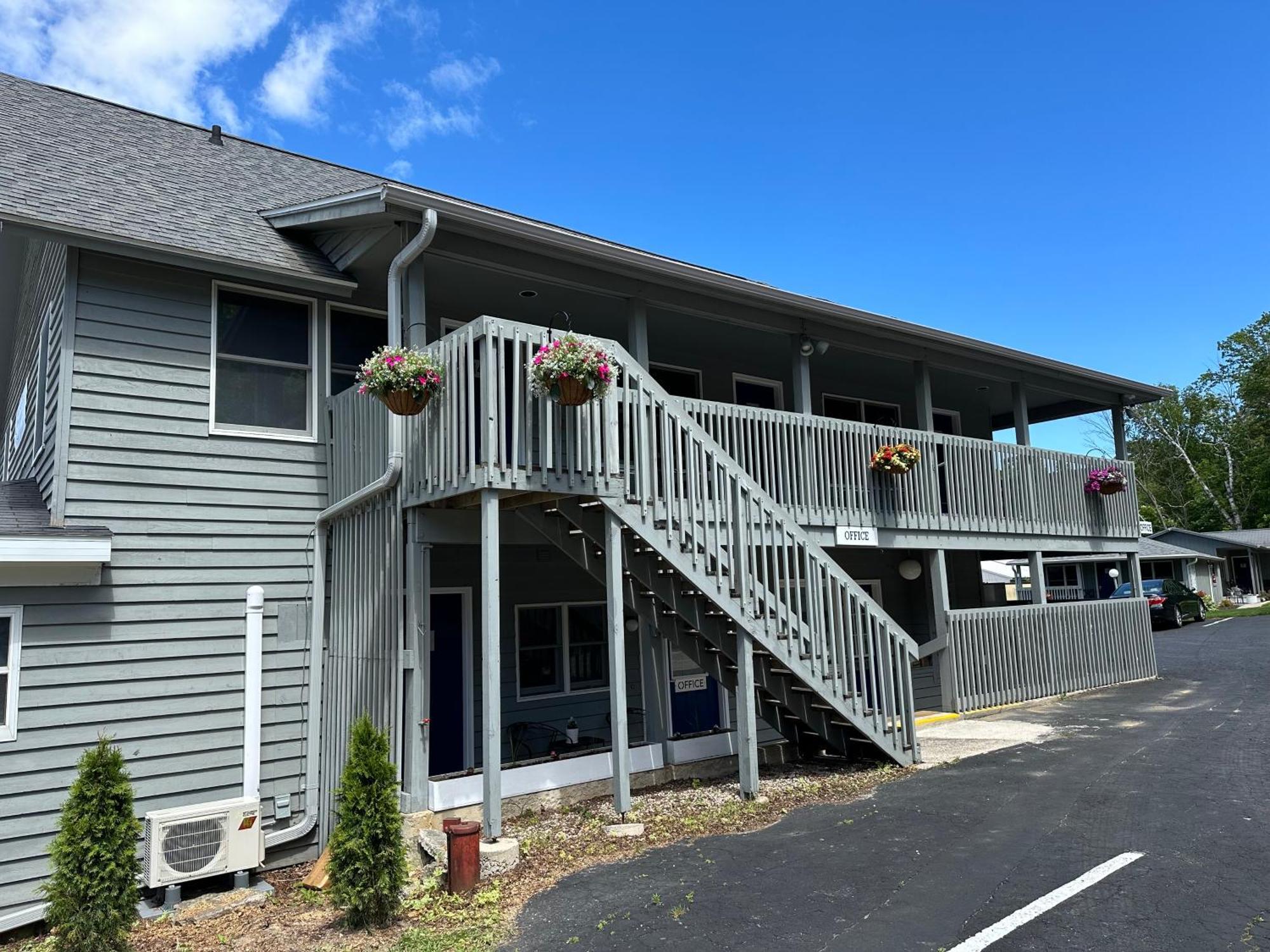 Downtown Inn Sister Bay Esterno foto